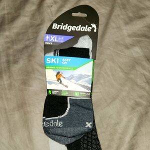 Bridgedale Mens XL Tall Ski socks Merino wool